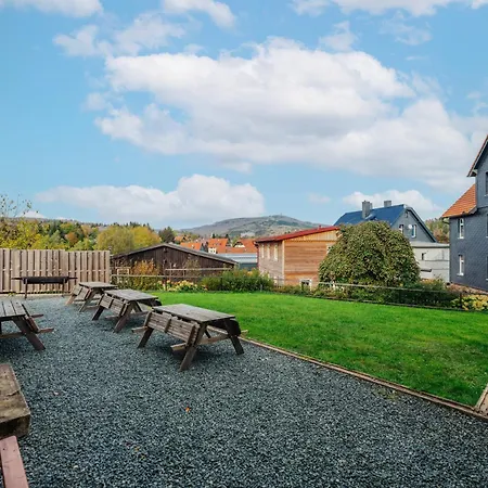 Casa de Férias Haus Sonnblick - Gruppenhaus - Bis Zu 42 Personen - Grosser Gemeinschaftsbereich - Billiard - Soccer - Dart - Garten *