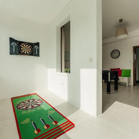Haus Sonnblick - Gruppenhaus - Bis Zu 42 Personen - Grosser Gemeinschaftsbereich - Billiard - Soccer - Dart - Garten
