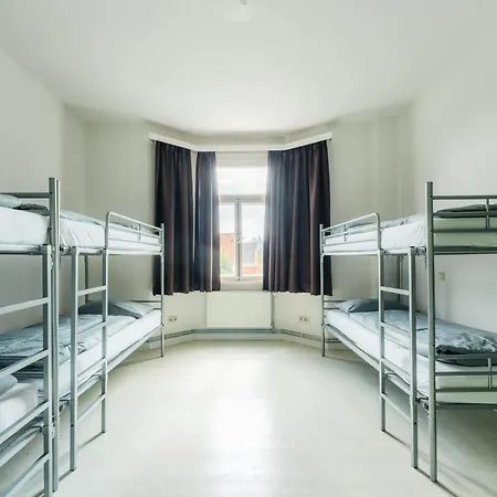 Casa de Férias Haus Sonnblick - Gruppenhaus - Bis Zu 42 Personen - Grosser Gemeinschaftsbereich - Billiard - Soccer - Dart - Garten *