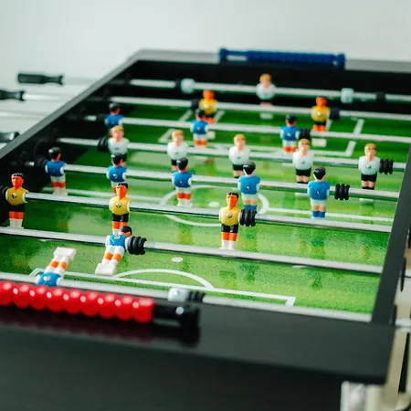Haus Sonnblick - Gruppenhaus - Bis Zu 42 Personen - Grosser Gemeinschaftsbereich - Billiard - Soccer - Dart - Garten Vakantiehuis Braunlage