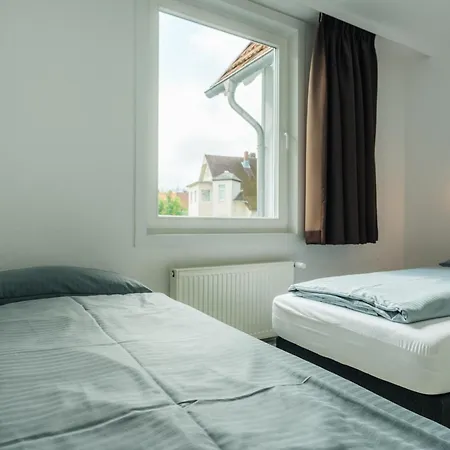 Haus Sonnblick - Gruppenhaus - Bis Zu 42 Personen - Grosser Gemeinschaftsbereich - Billiard - Soccer - Dart - Garten