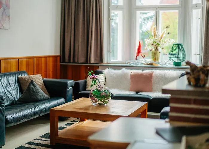 Casa de Férias Haus Sonnblick - Gruppenhaus - Bis Zu 42 Personen - Grosser Gemeinschaftsbereich - Billiard - Soccer - Dart - Garten *