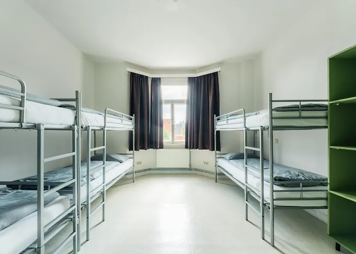 Casa de Férias Haus Sonnblick - Gruppenhaus - Bis Zu 42 Personen - Grosser Gemeinschaftsbereich - Billiard - Soccer - Dart - Garten *