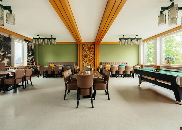 度假居 Haus Sonnblick - Gruppenhaus - Bis Zu 42 Personen - Grosser Gemeinschaftsbereich - Billiard - Soccer - Dart - Garten